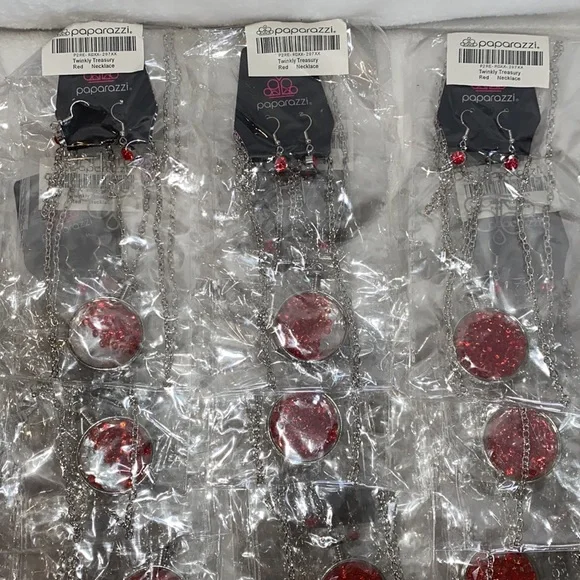 Lot of 40 Paparazzi Twinkly Treasury Red Necklace & Earring sets new in packages - Picture 4 of 11